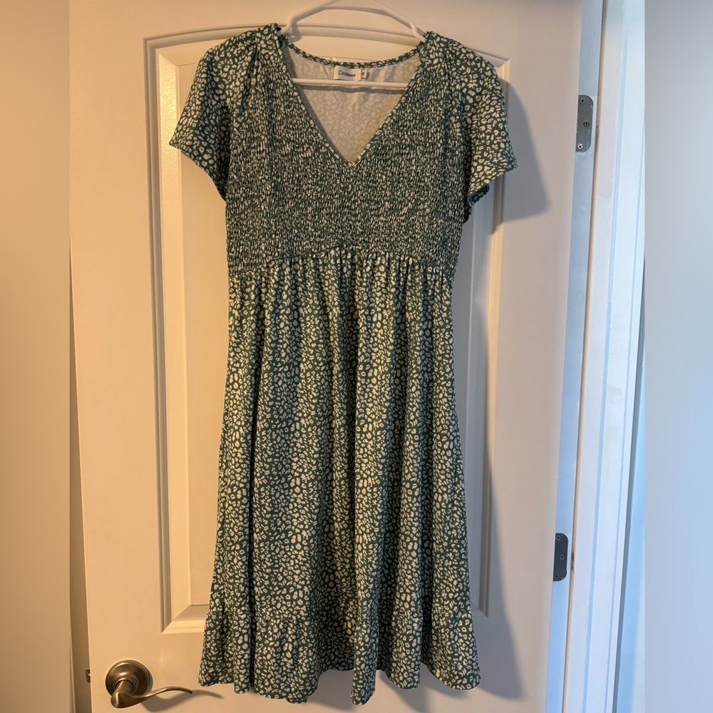 Green Patterned Short Sleeve Dress
